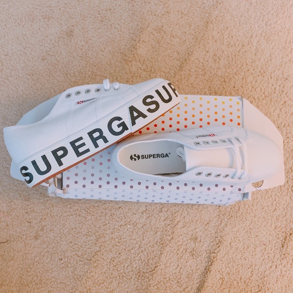 superga size 11